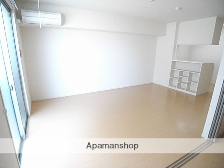 ALBA J・Kのその他画像