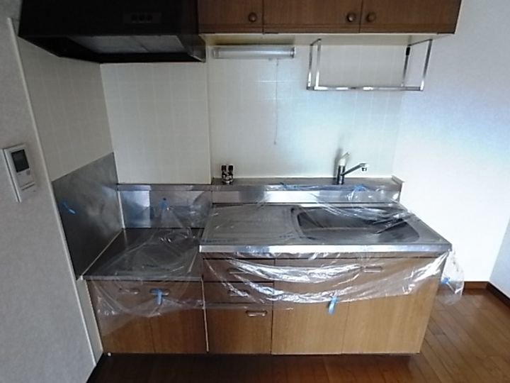 ヘリテージ立花102のキッチン