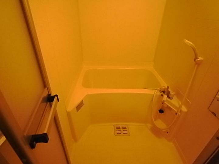 ヘリテージ立花102の風呂