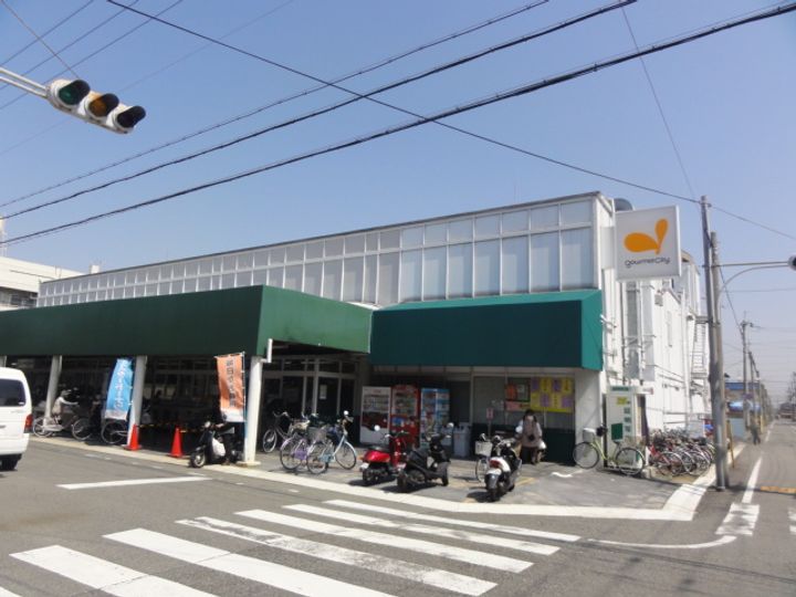岡治マンション203の周辺