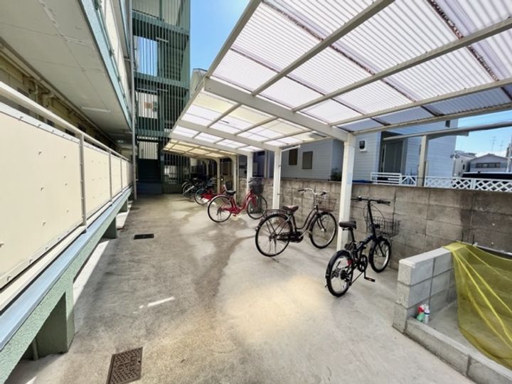 岡治マンション203の外観