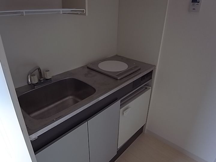 プレセアンス立花701のキッチン