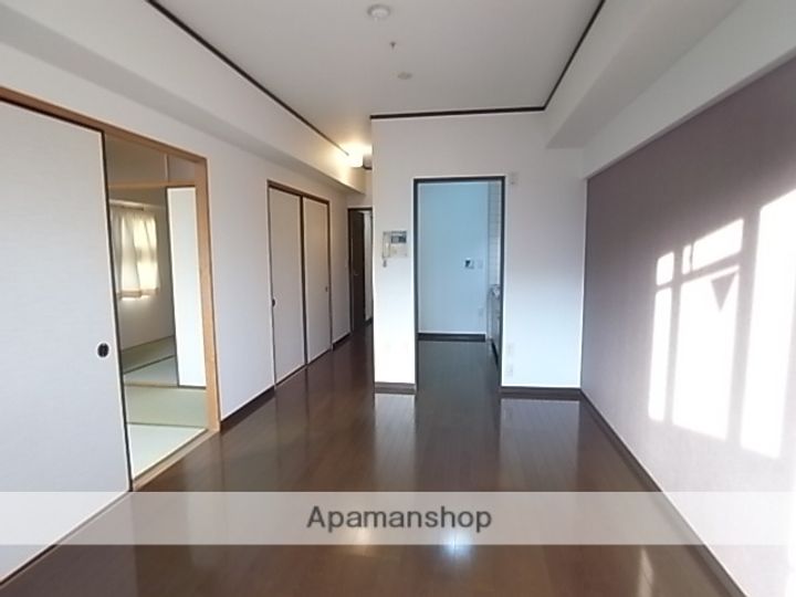 リバーガーデン藤301の居間