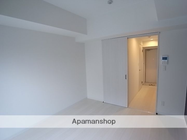 U−RO昭和南通の居間