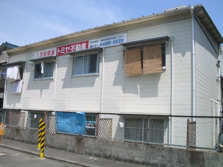 杭瀬ハイツ203の外観