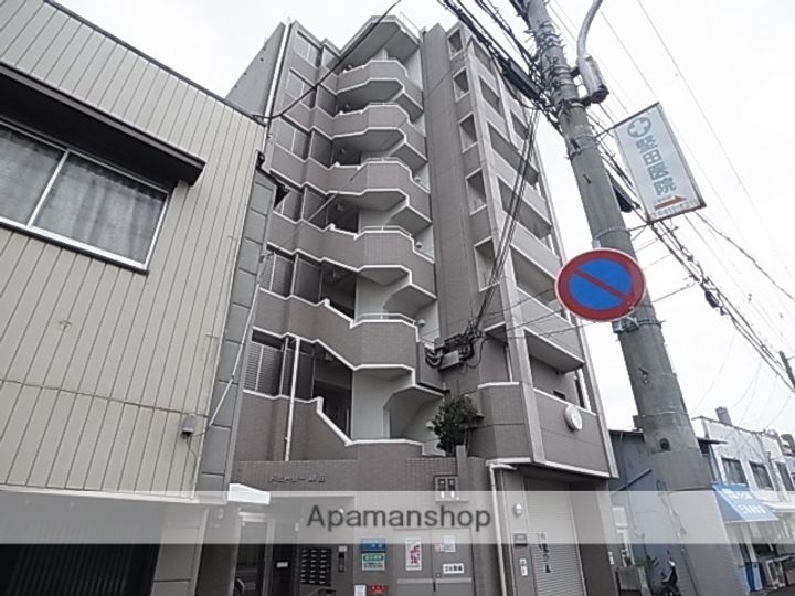 ドミトリー神田604の外観