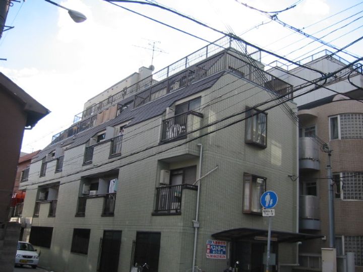 クリエーション21の外観