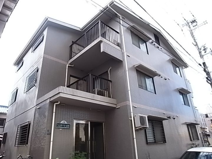 ヘリテージ立花102の外観