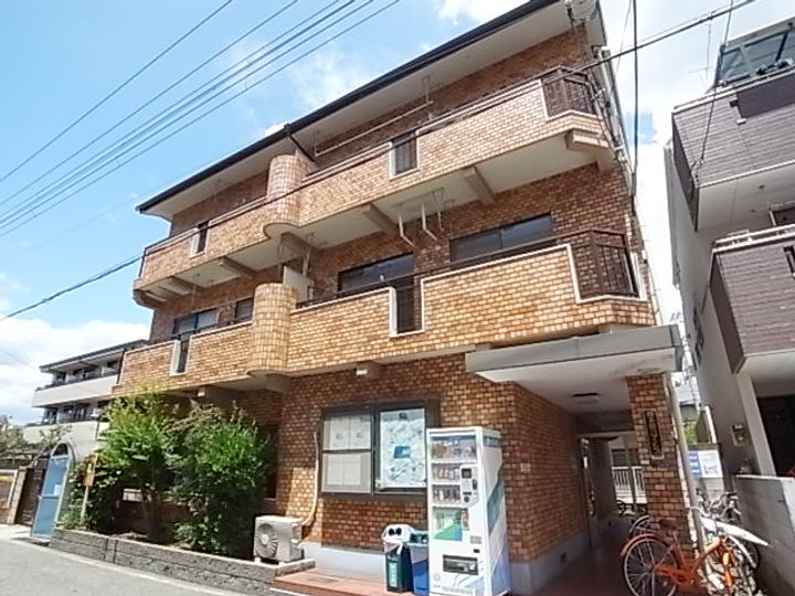 橋本第3マンションの外観