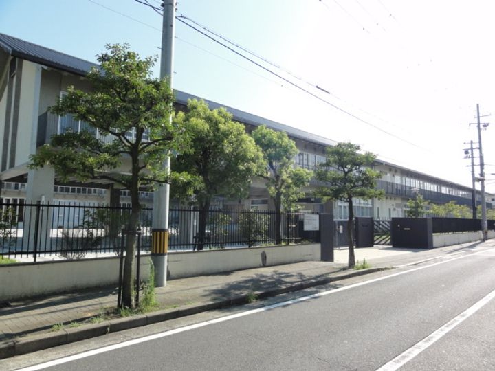 ジークレフ大庄3号棟504の周辺