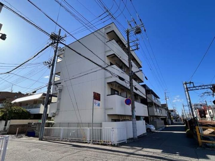 荻野マンションの外観