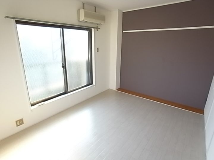 北口ハイツ301の居間