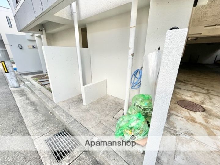 プレアール立花402の外観