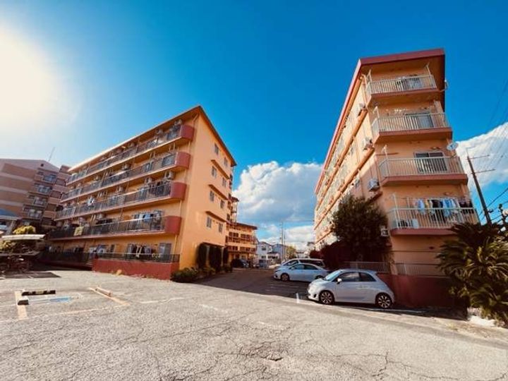 ラムール武庫之荘壱番館405の外観