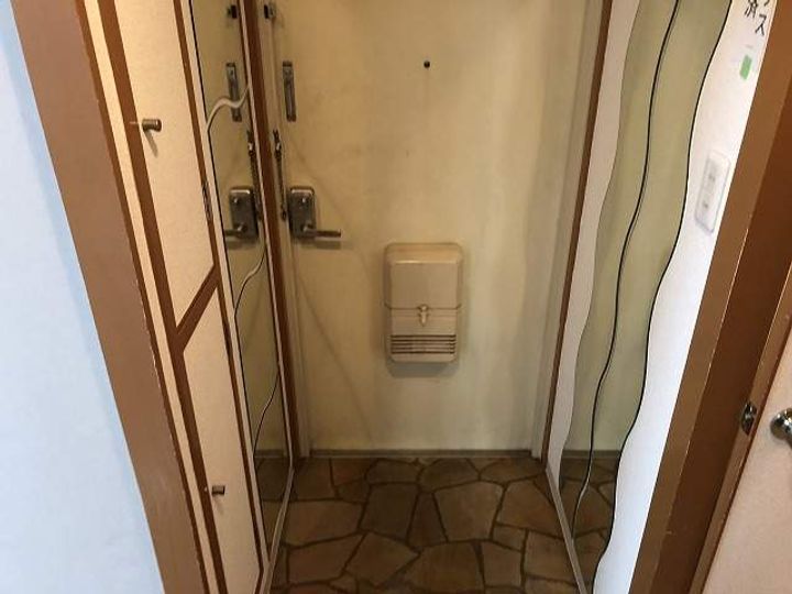 ミスターK北武庫之荘405の玄関