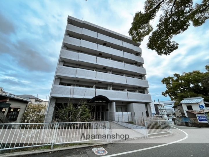 MAIN STAGE武庫川の外観