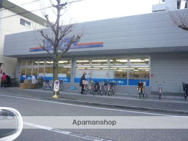 プレステージ1-205の周辺