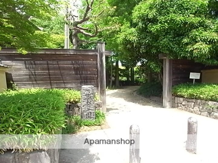 キューブ東塚口の周辺