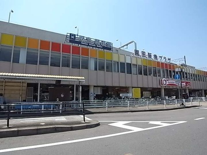 ボンジュール405の周辺