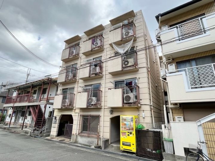 ライズワン阪急園田202の外観