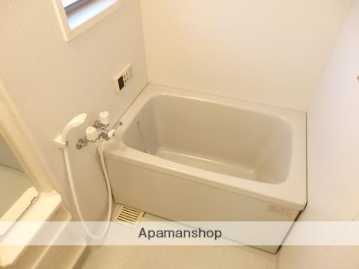 ヴァンドーム武庫之荘205の風呂