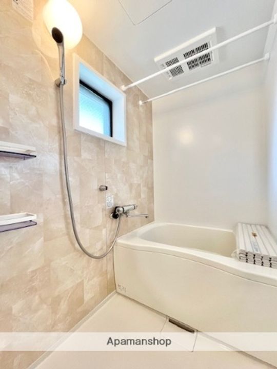 メゾン・ド・シャルム105の風呂