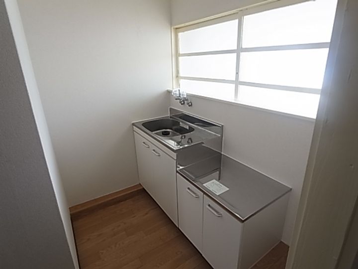 KCMS立花205のキッチン