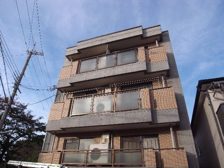 メゾンSAKURA(神田北通)の外観