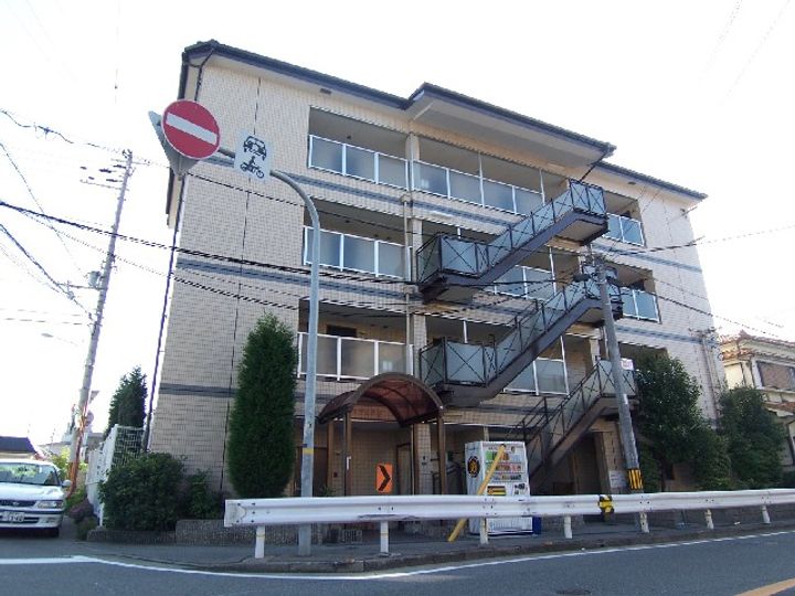 パークサイドU302の外観