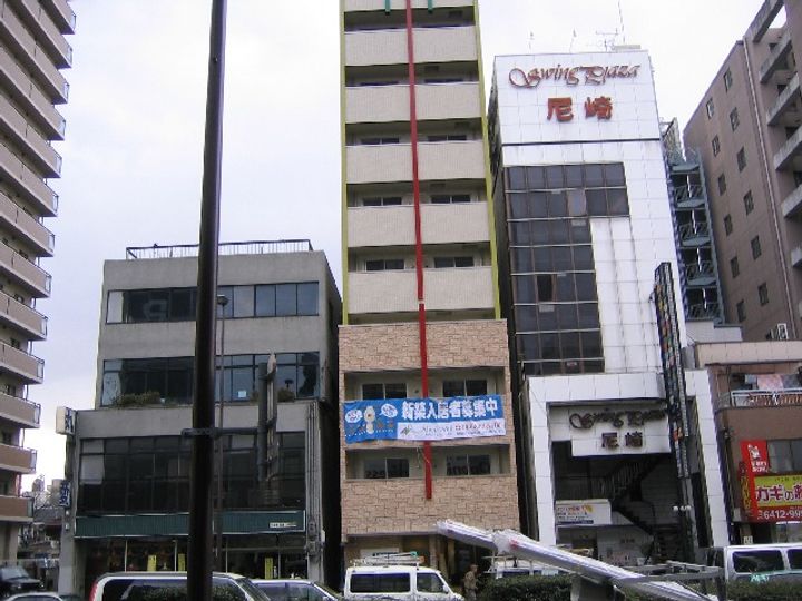 ラビン尼崎201の外観