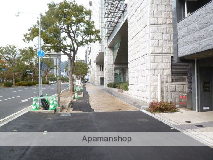 プレサンス三宮フラワーロード0302の周辺