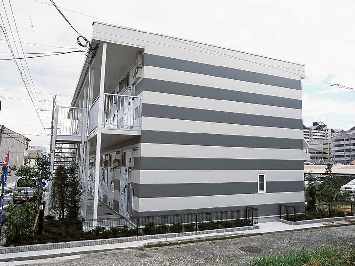 レオパレスKAMISAWA203の外観