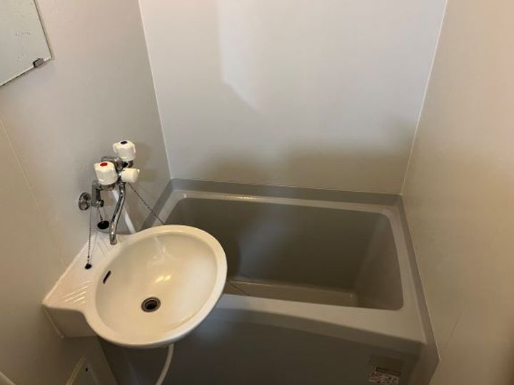 レオパレス北野坂の風呂