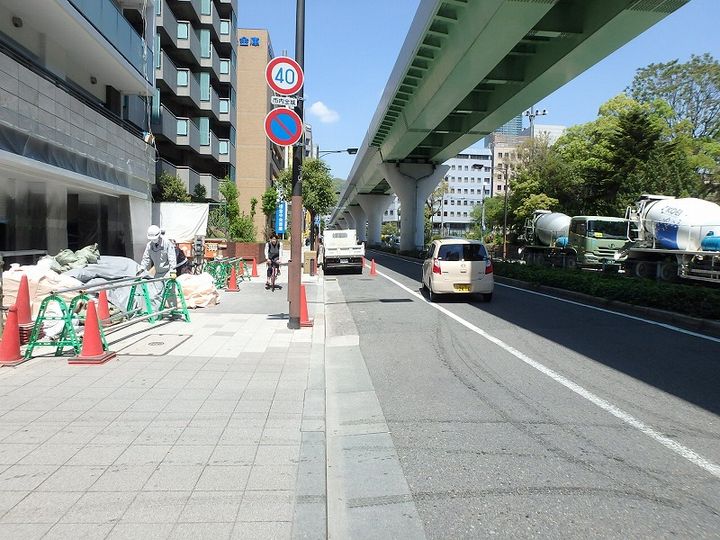 シュロス フォン アインの周辺