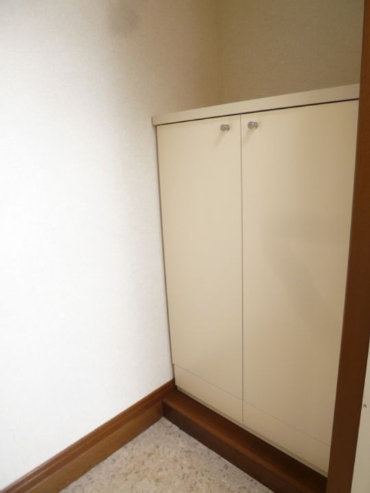 ソレアード・プラーサの玄関