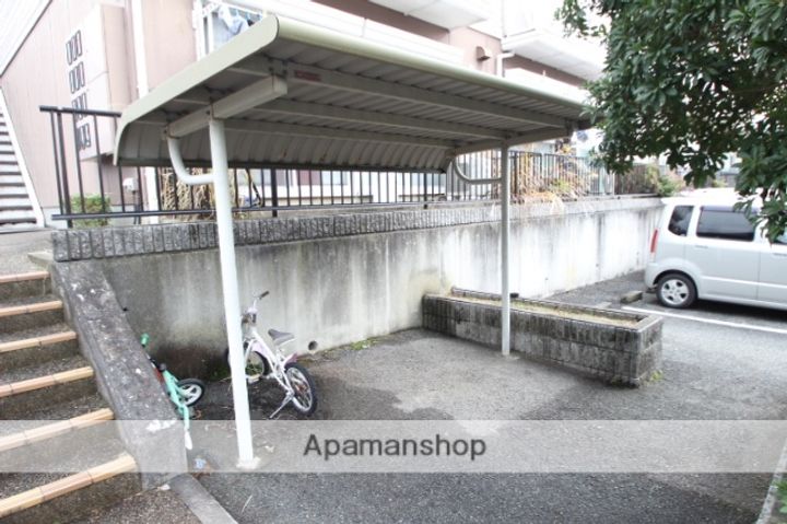 フレグランス鹿の子台南の外観