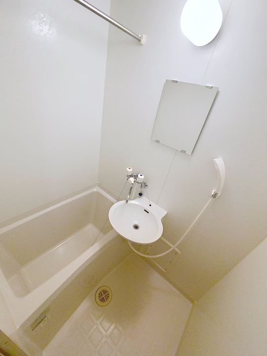 レオパレスN 千寿211の風呂