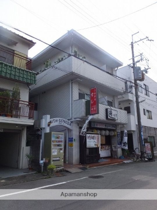 ウィズ園田の外観