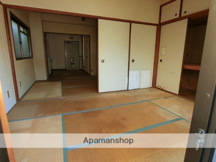 ウィズ園田の内装
