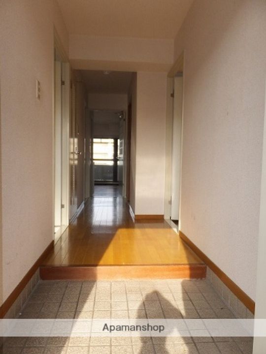 ラフォーレ北園田の玄関