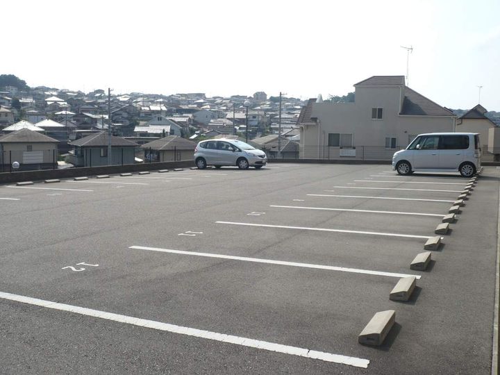 パークハイム参番館 B棟207の外観