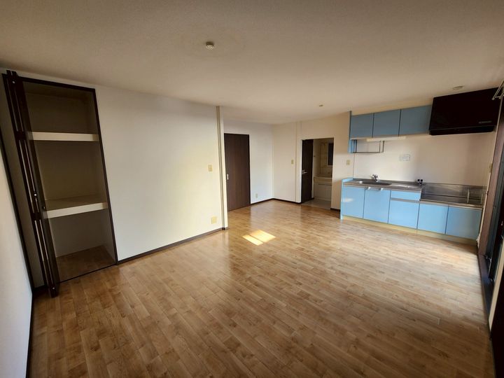 兵庫県小野市神明町の賃貸アパートの居間