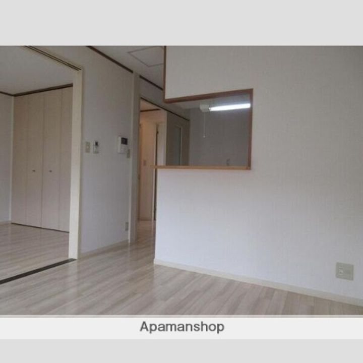 兵庫県小野市王子町の賃貸アパートの居間