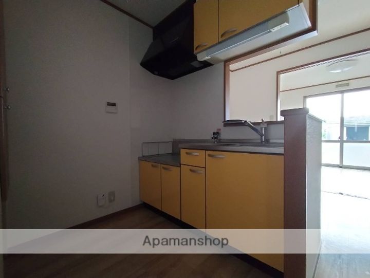 兵庫県小野市片山町の賃貸アパートのキッチン