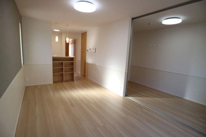 サニーDハウス芝町 イーストの居間