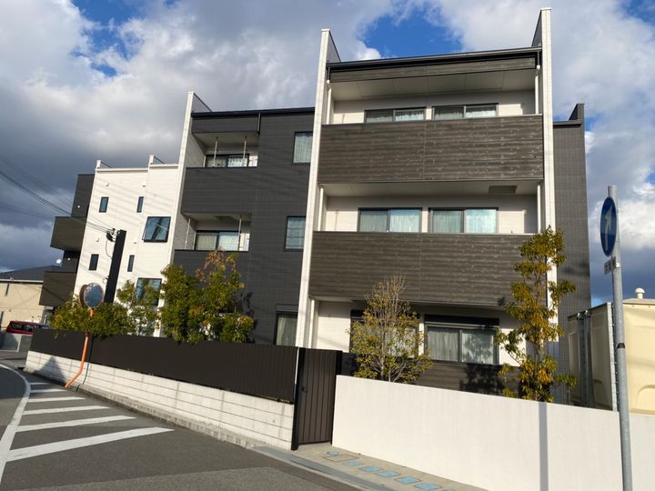 BLUE GRASS302号室の外観