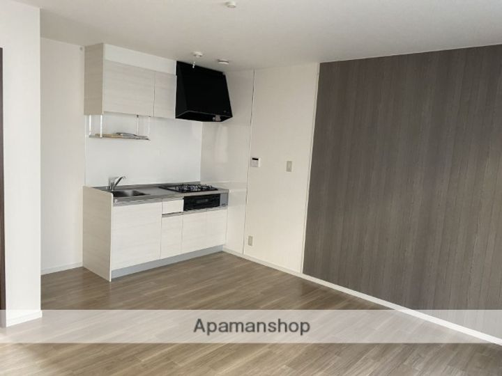 兵庫県三木市上の丸町の賃貸アパートの居間