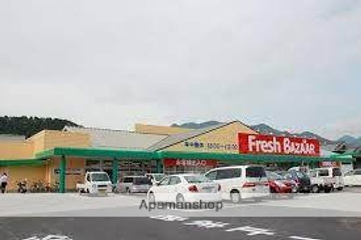 兵庫県三木市本町2丁目の賃貸アパートの周辺