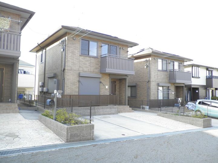 兵庫県三木市緑が丘町東1丁目(一戸建)の賃貸物件戸建ての外観