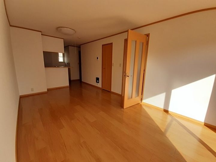 フリーデンCの居間